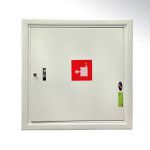 balta ugunsdzēsības krānu kaste inventāram priekšskats